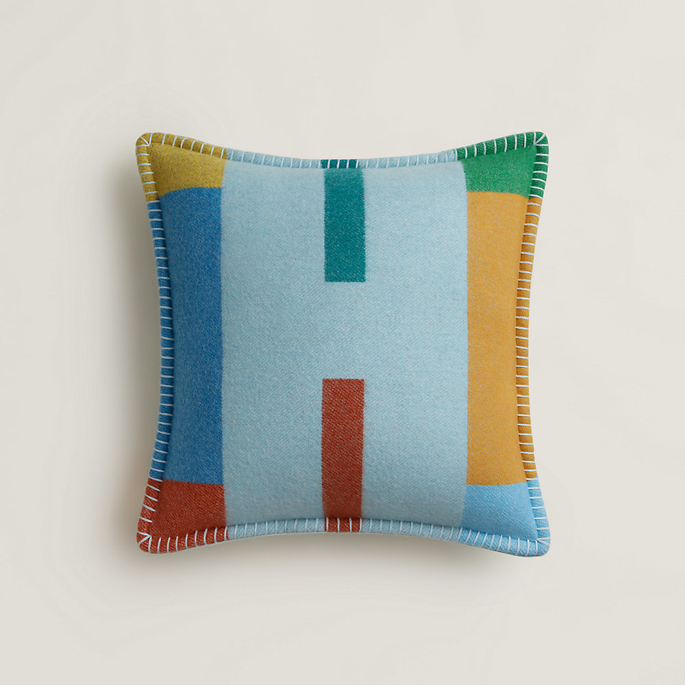 HERMESクッション H Gourmand pillow - Blue | Hermès USA